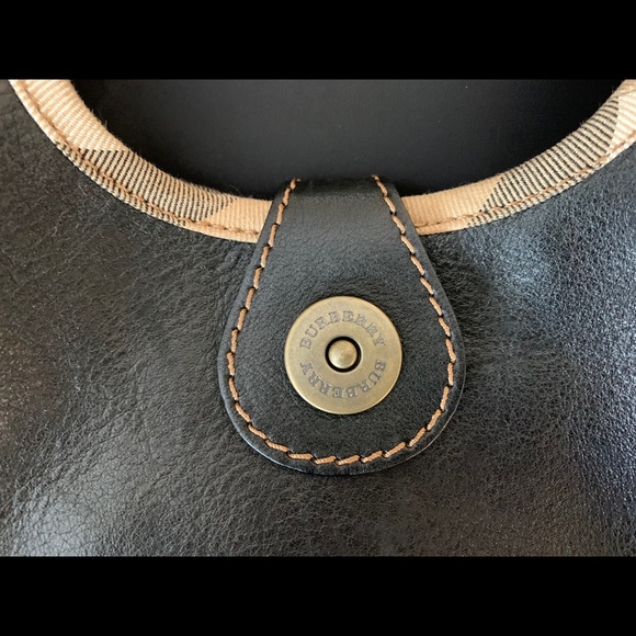 Vintage Burberry leather bag - Picture 9 of 13